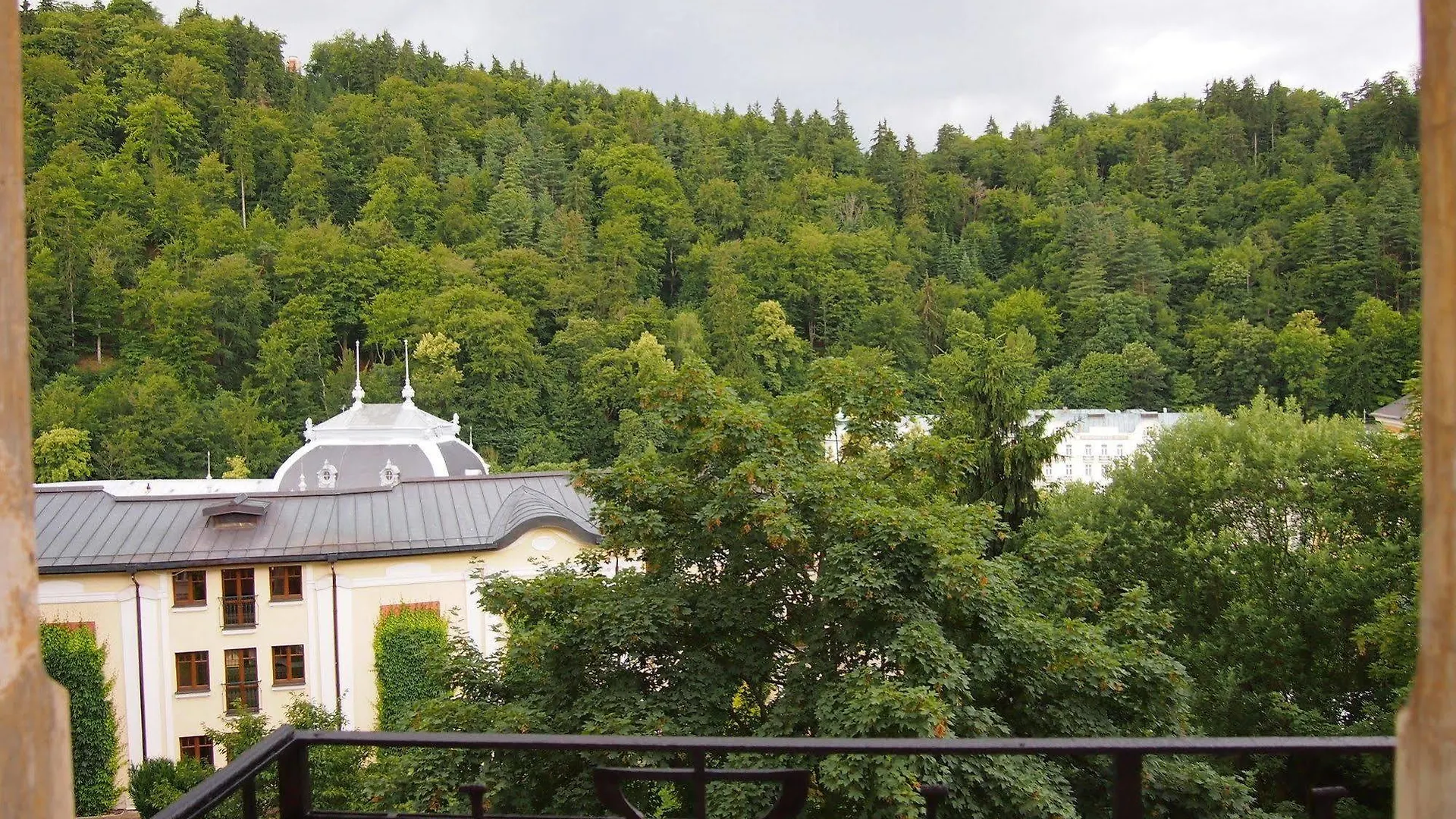 Lyra Apartments Karlovy Vary