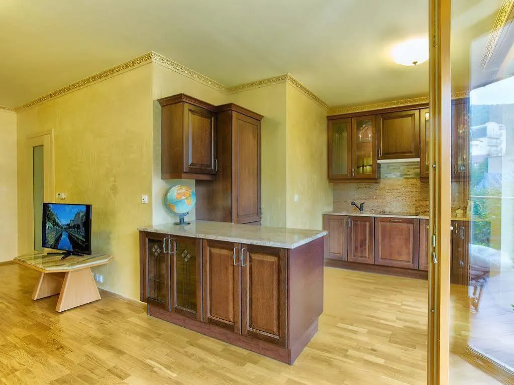 Lyra Apartments Karlovy Vary