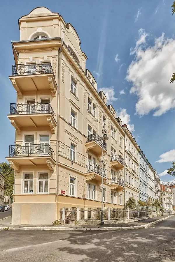 Lyra Apartments Karlovy Vary
